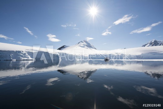 Bild på Glacial Reflection